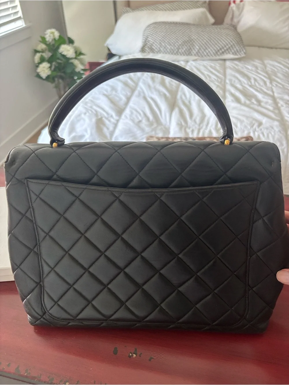 CHANEL excellent gold